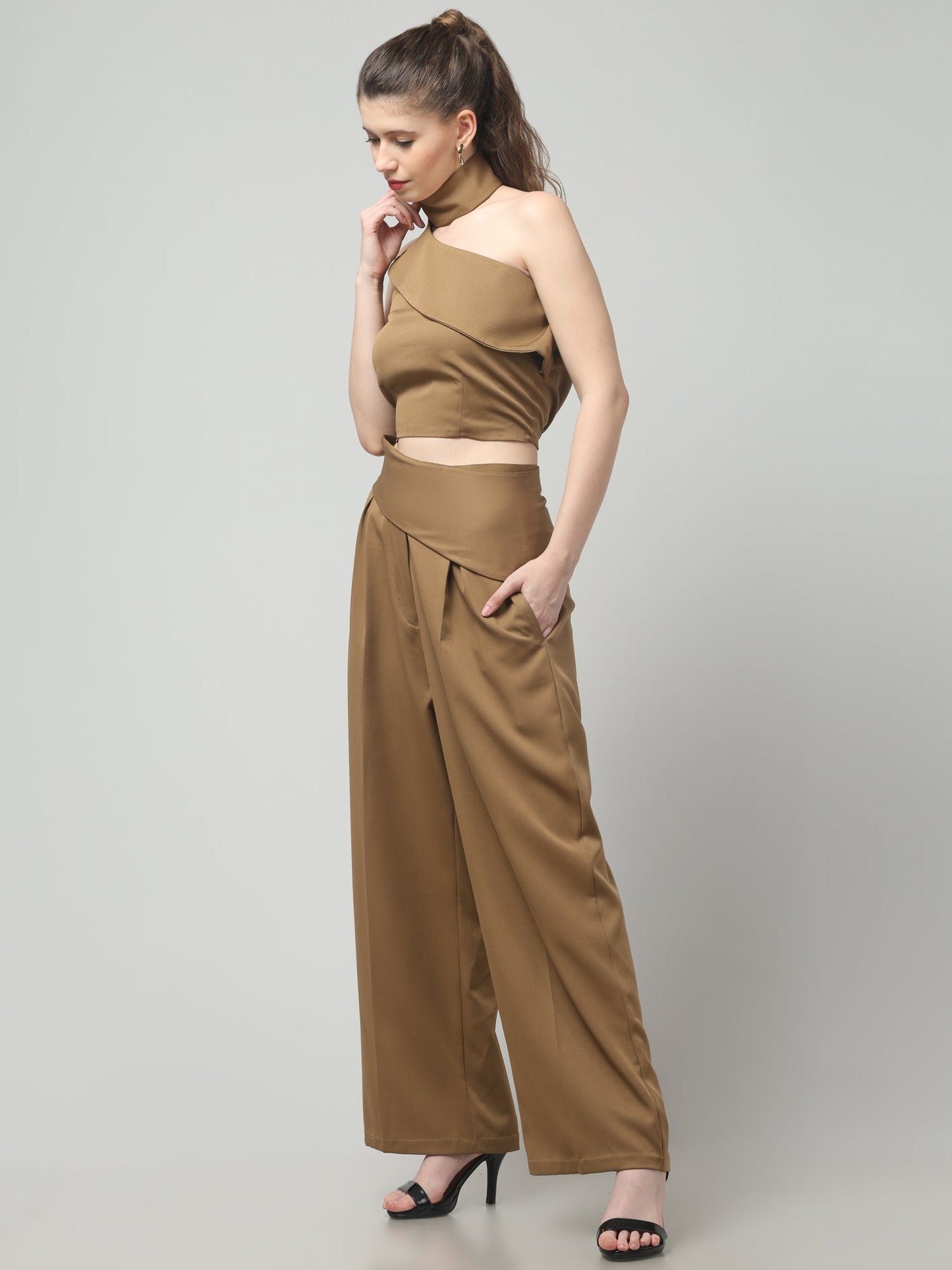 Camel Sculpt Neck-Belt Co-ord Set