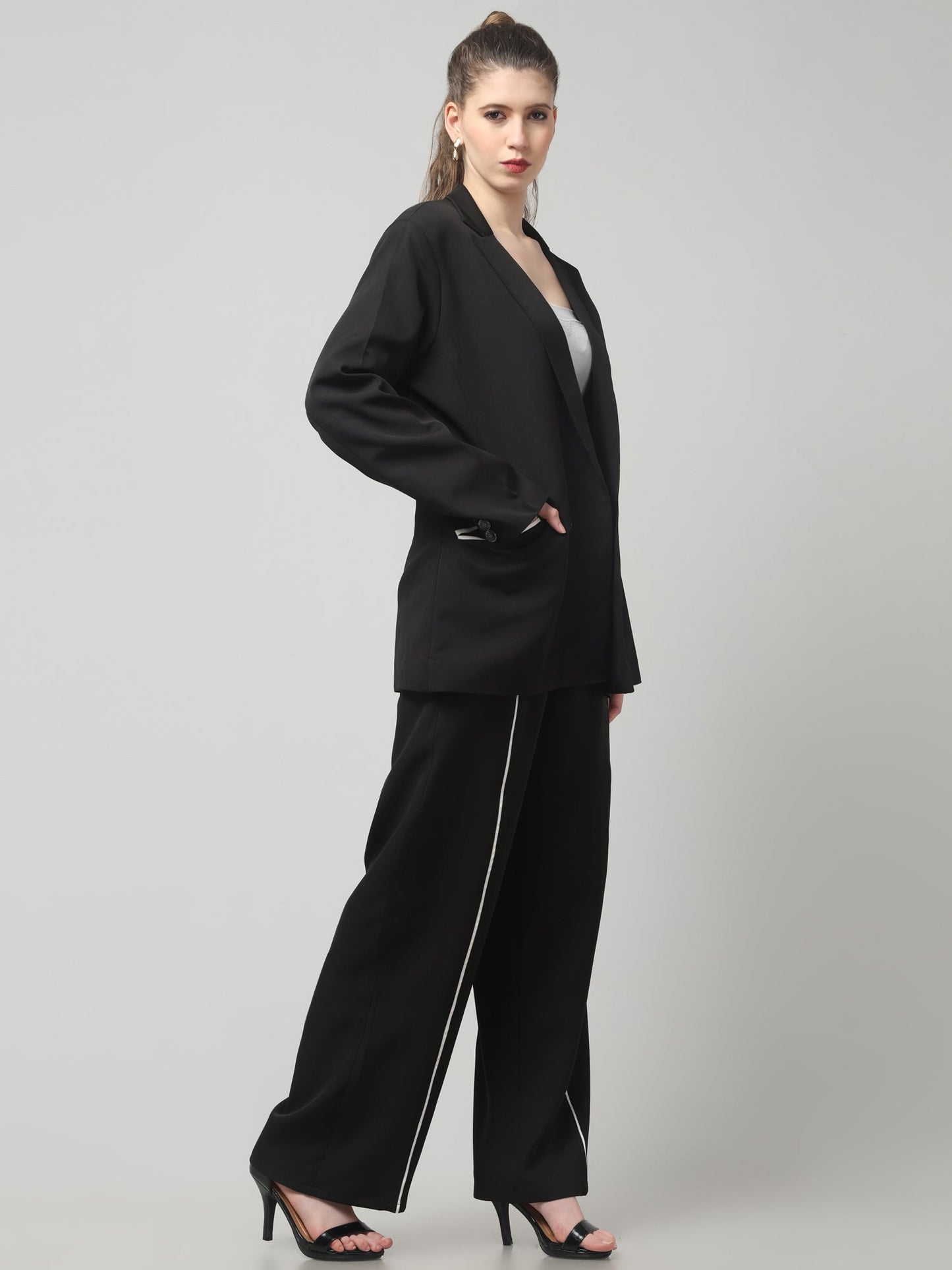 Noir Line Luxe Blazer Set